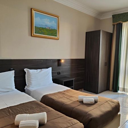 Hotel Romano Turin Exterior foto