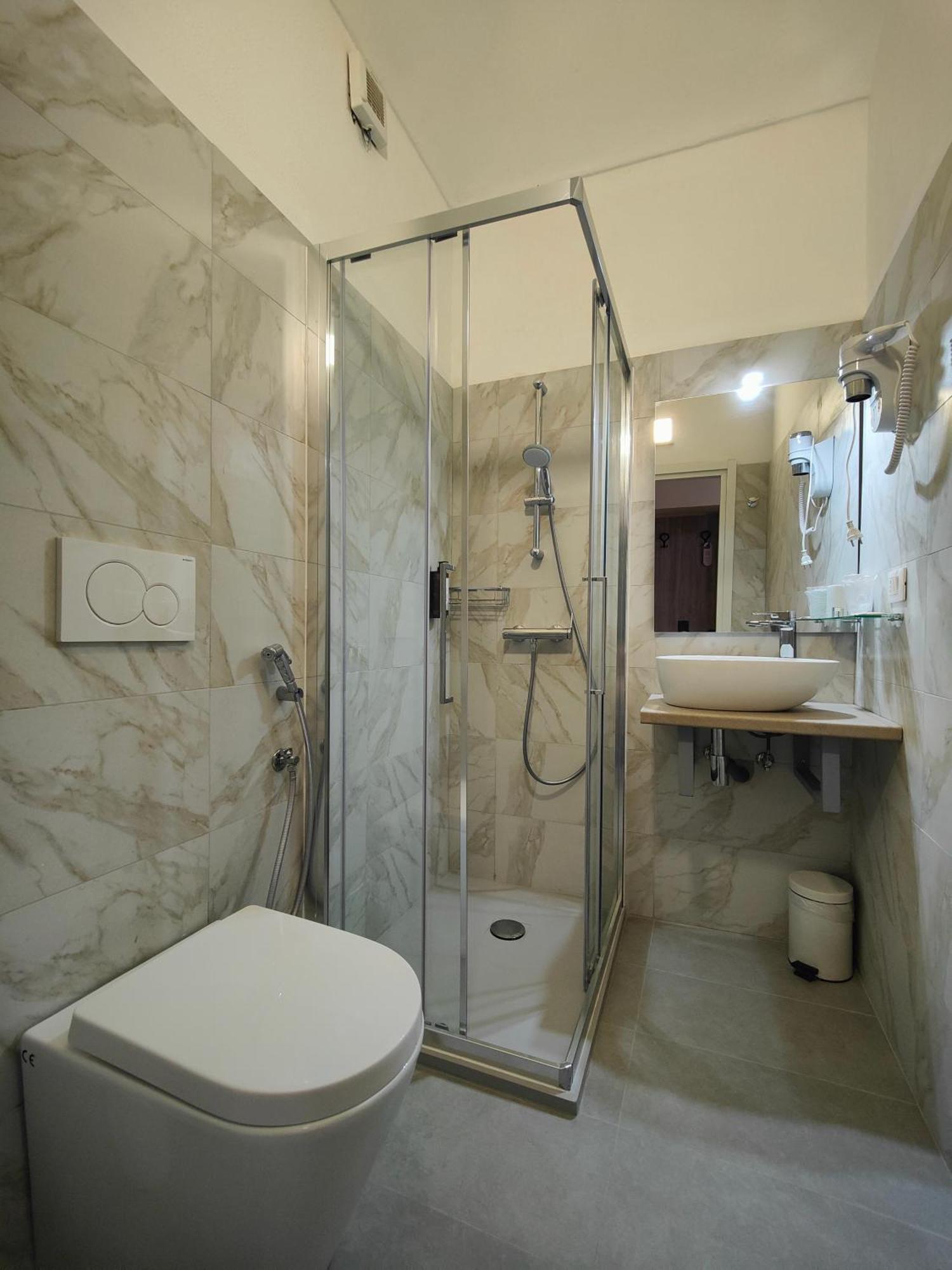 Hotel Romano Turin Exterior foto